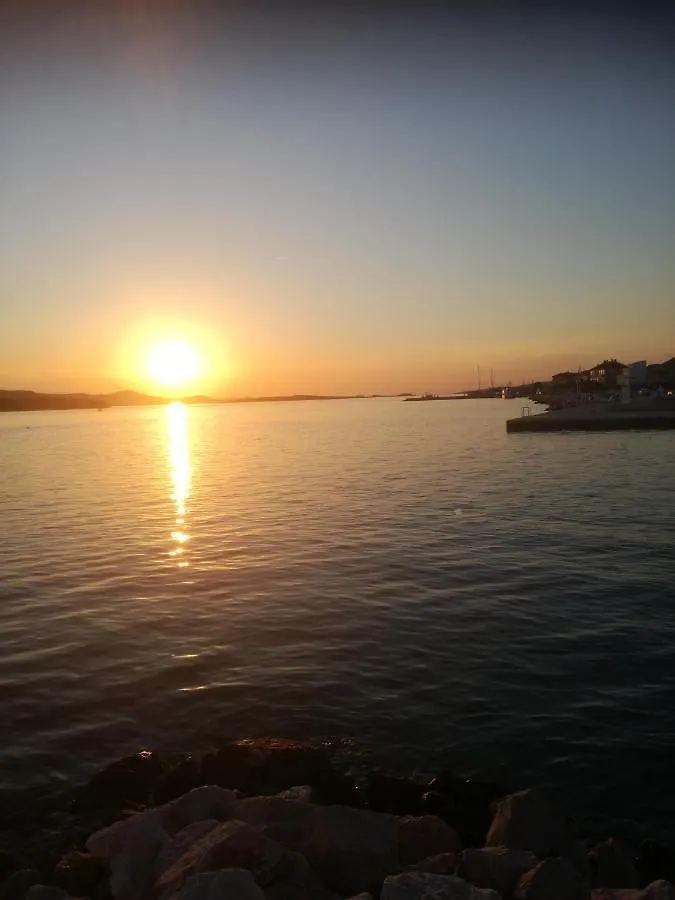 Mobile Home Dalmacija Biograd Na Moru Croatia