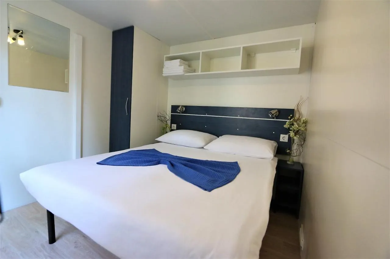 Mobile Home Dalmacija Biograd Na Moru