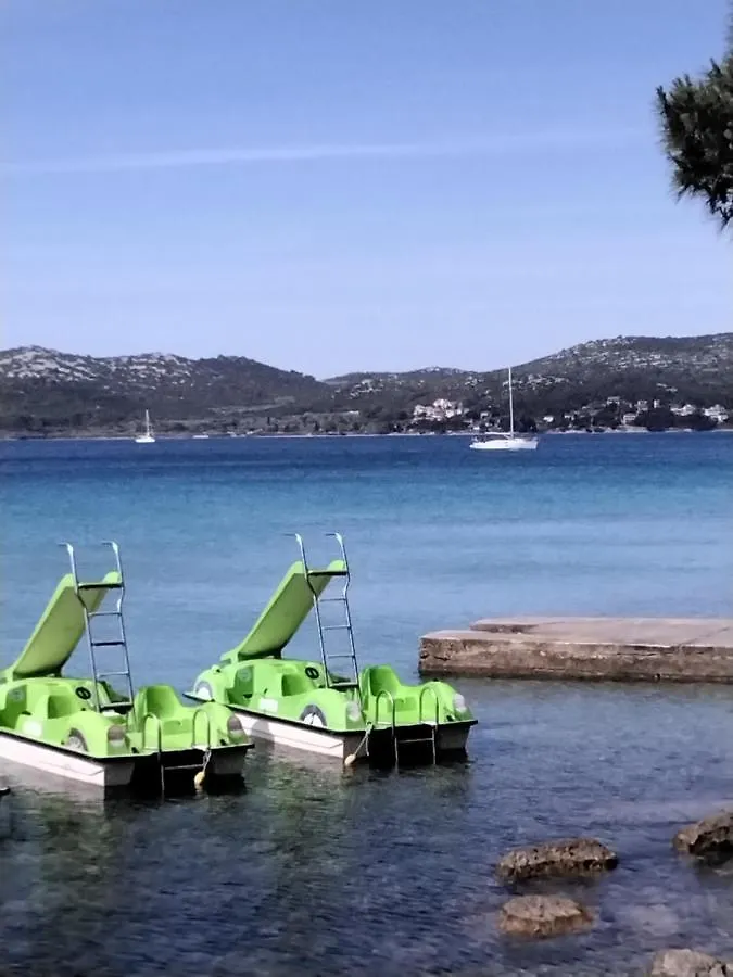 Mobile Home Dalmacija Biograd Na Moru